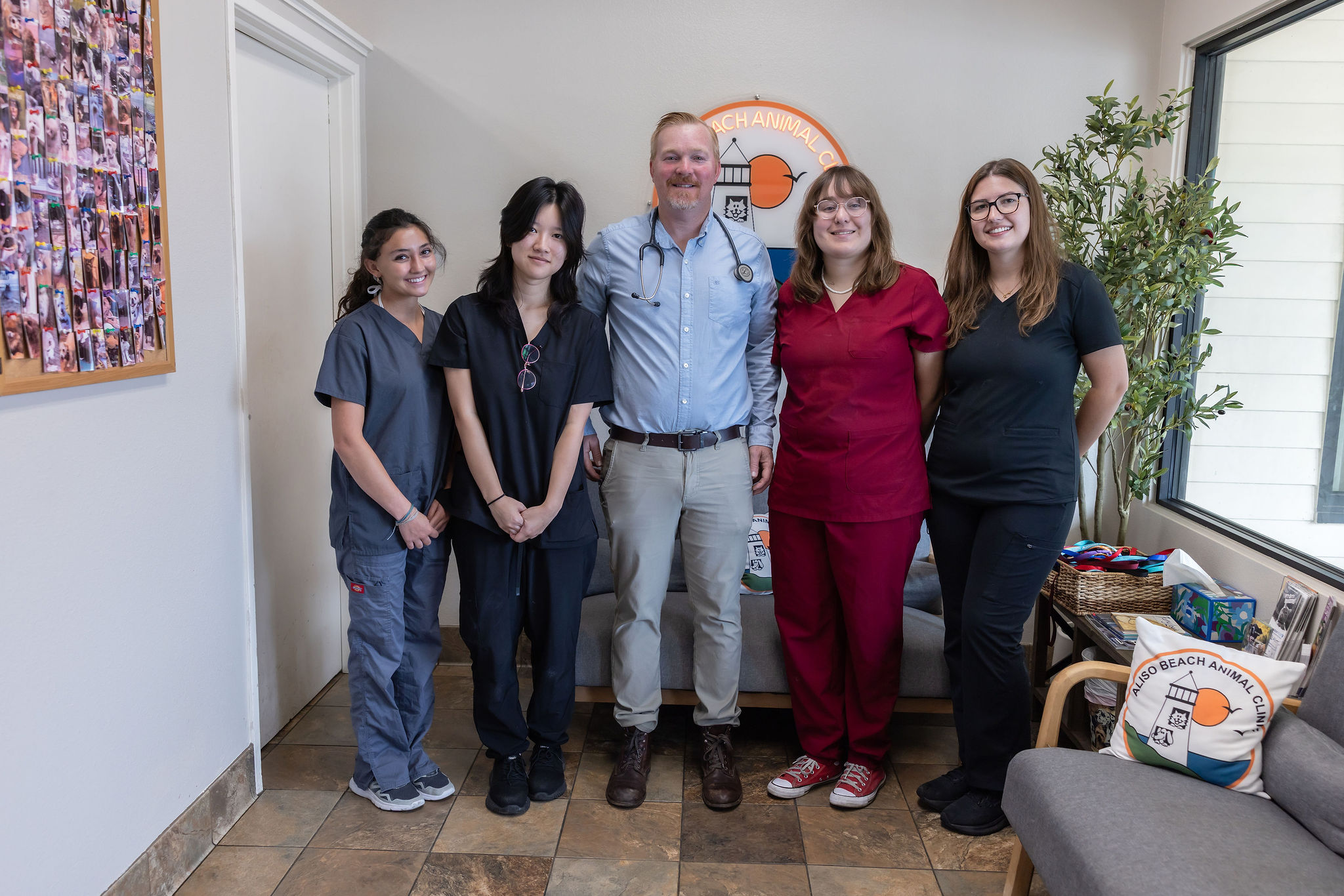 Aliso Beach Animal Clinic team inside the Laguna Beach veterinary clinic